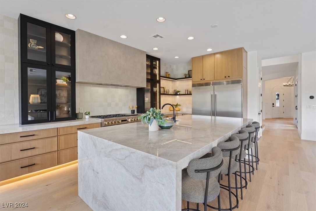 2019 Orchard Mist Street