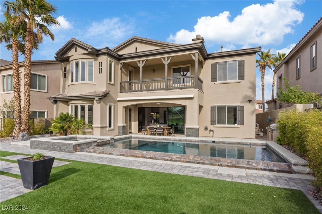 2019 Orchard Mist Street