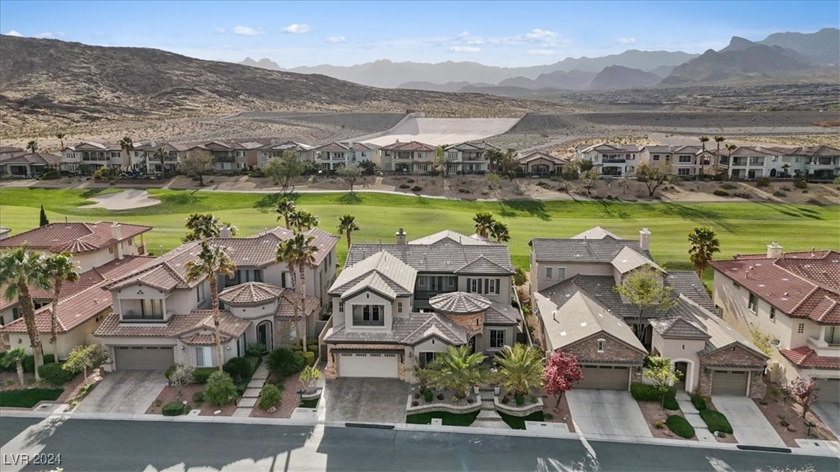 2019 Orchard Mist Street