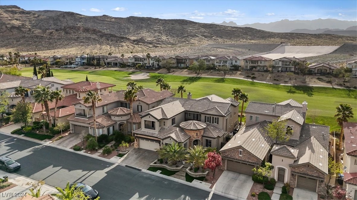 2019 Orchard Mist Street