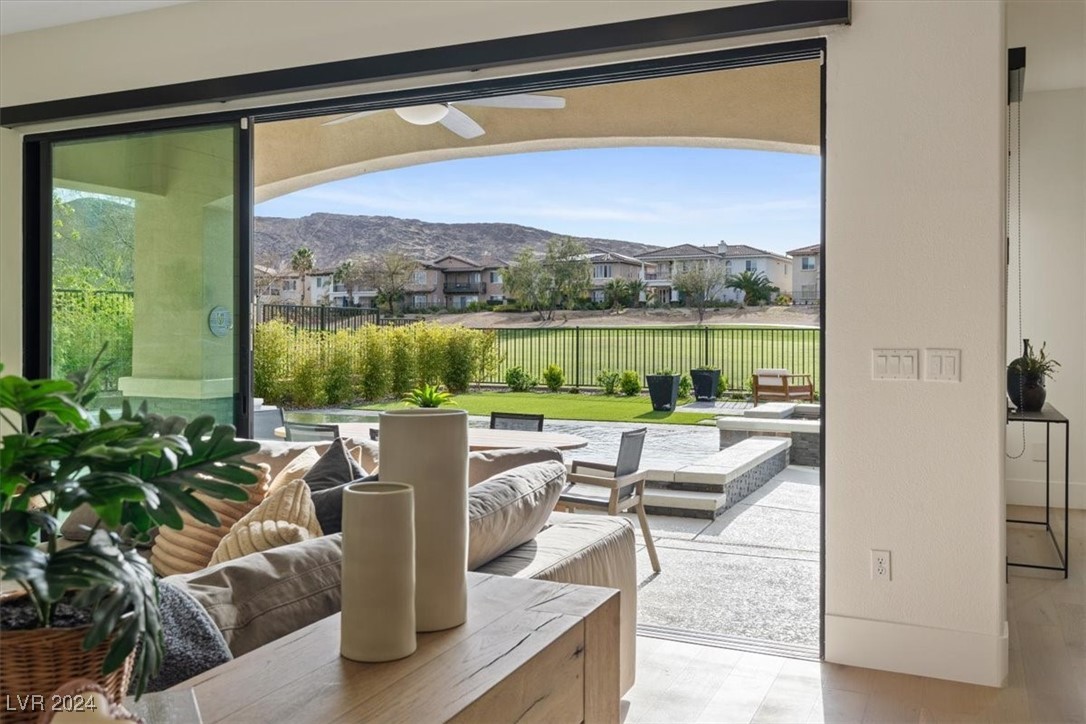 2019 Orchard Mist Street