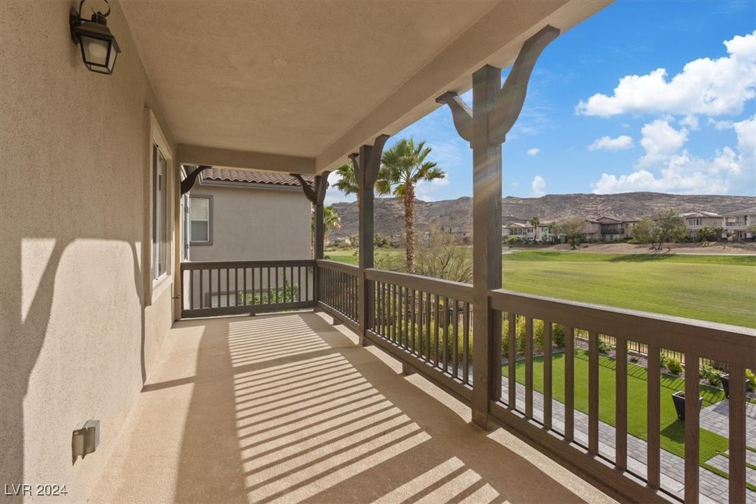 2019 Orchard Mist Street