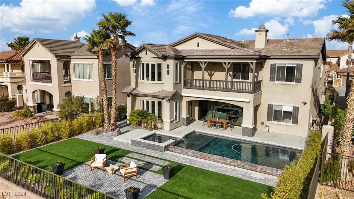 2019 Orchard Mist Street