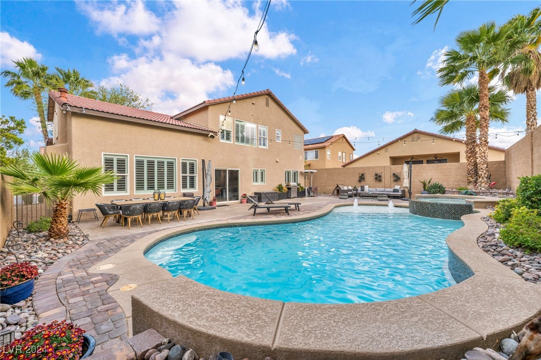 7797 Victoria Falls Court