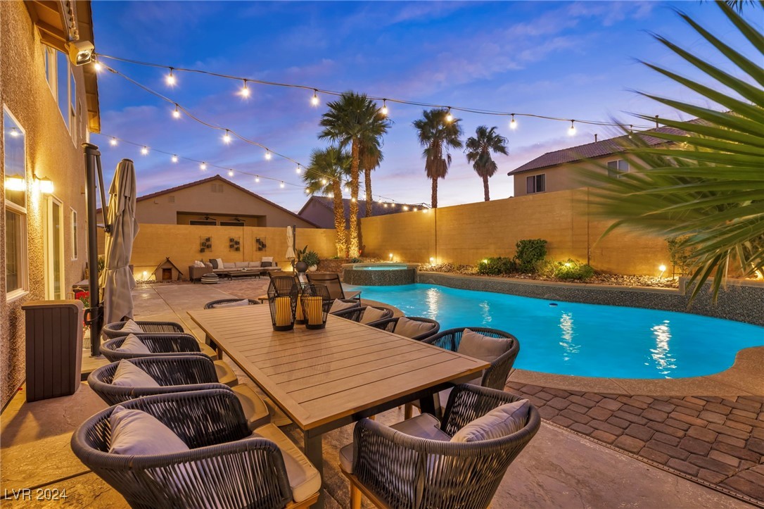 7797 Victoria Falls Court