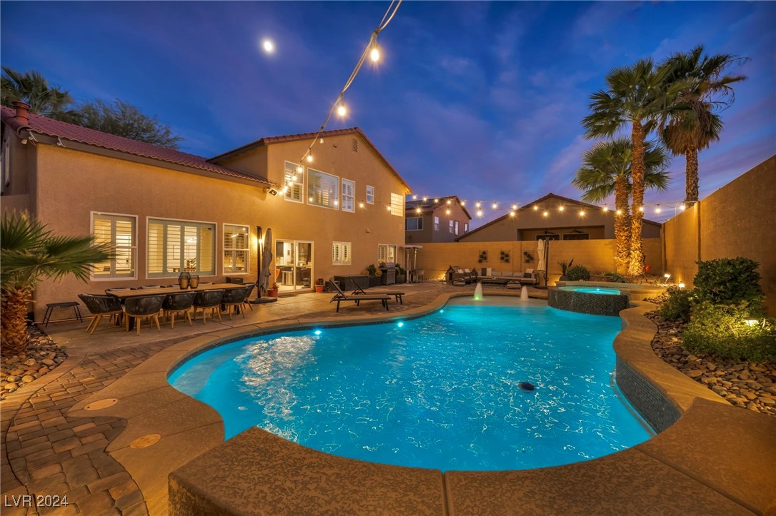 7797 Victoria Falls Court