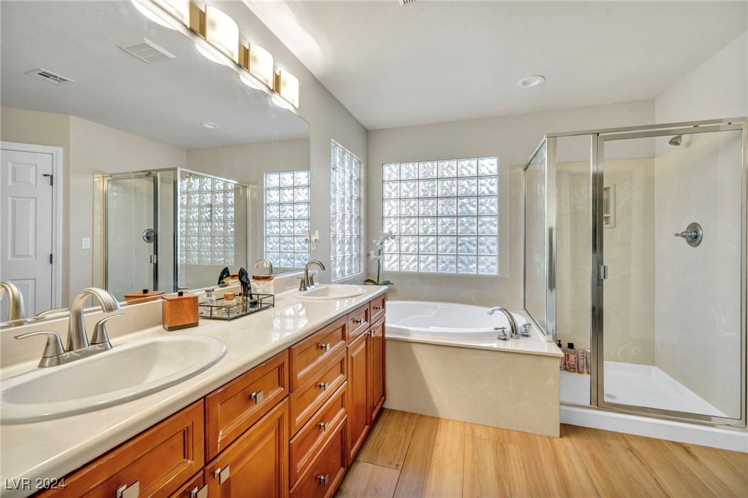 7797 Victoria Falls Court