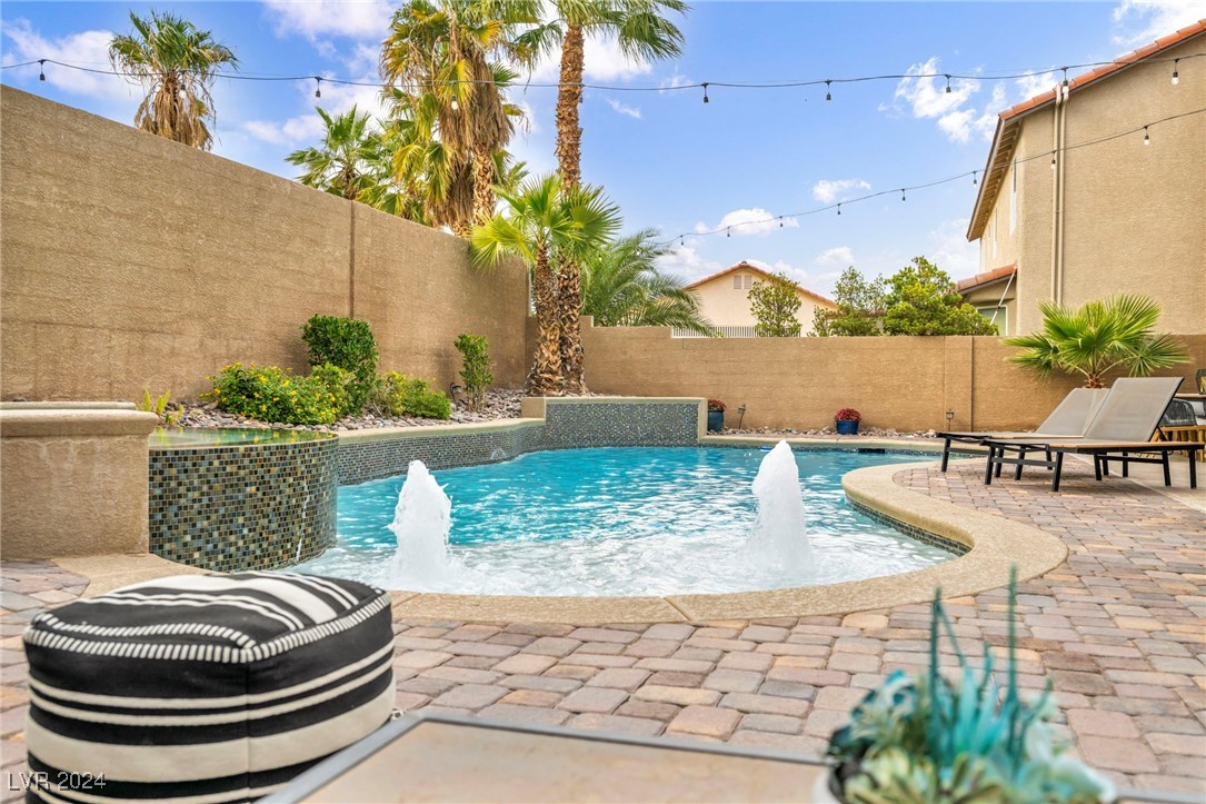 7797 Victoria Falls Court