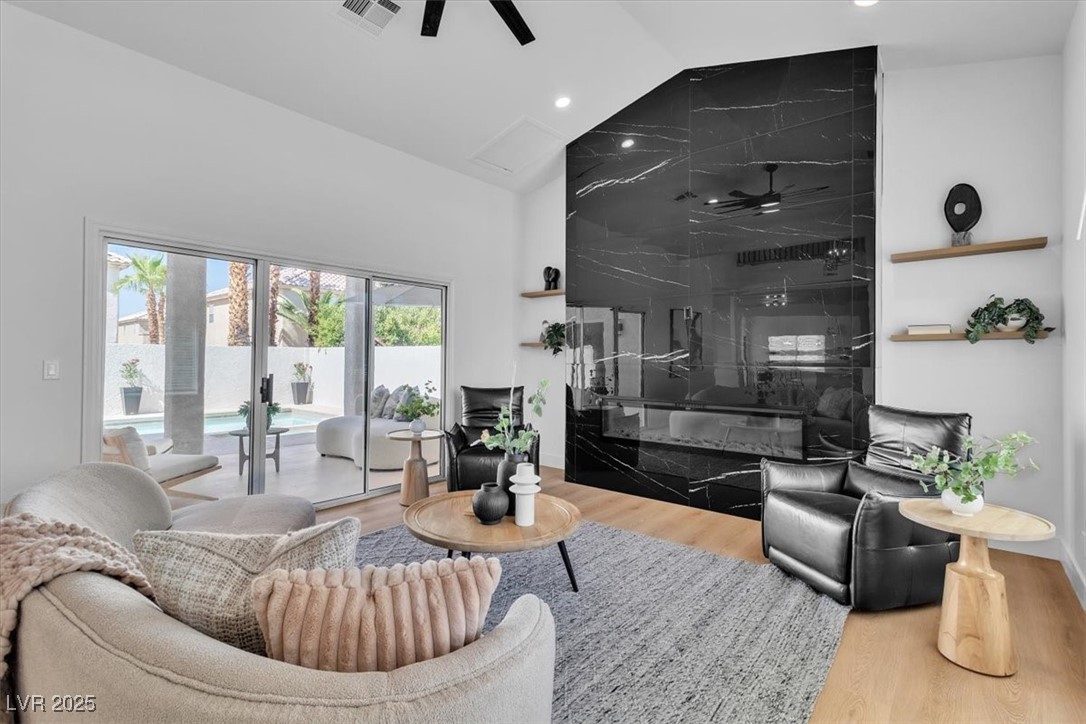 7736 Crenshaw Way