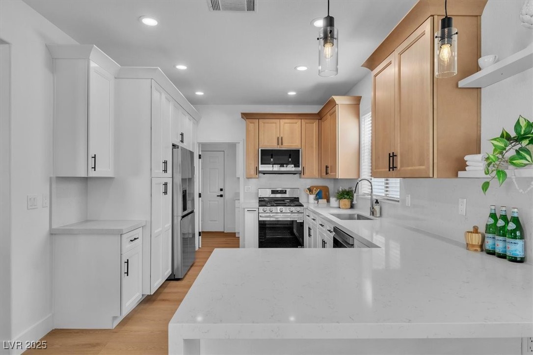 7736 Crenshaw Way