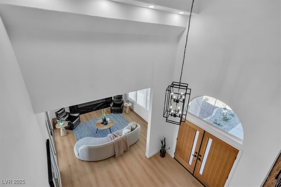 7736 Crenshaw Way