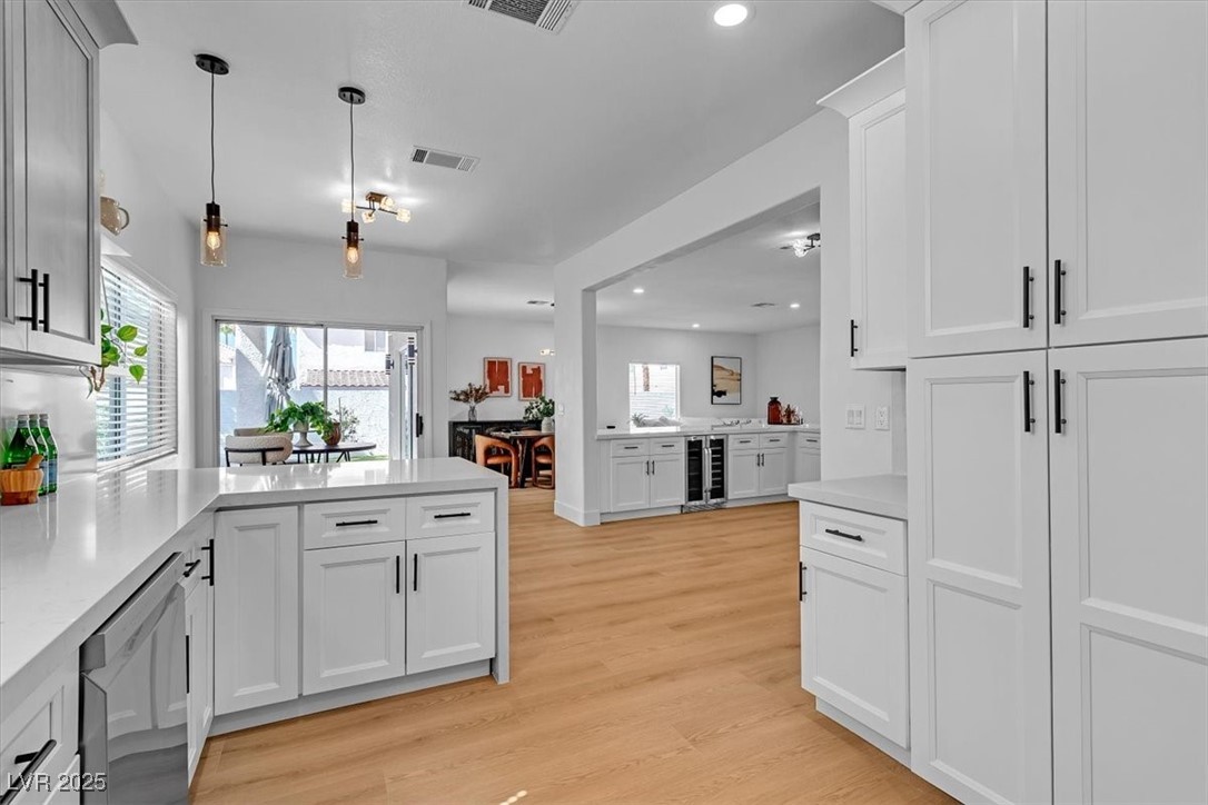 7736 Crenshaw Way