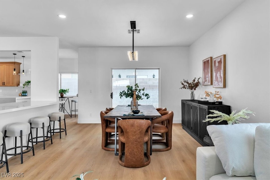 7736 Crenshaw Way