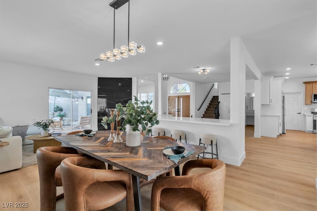 7736 Crenshaw Way