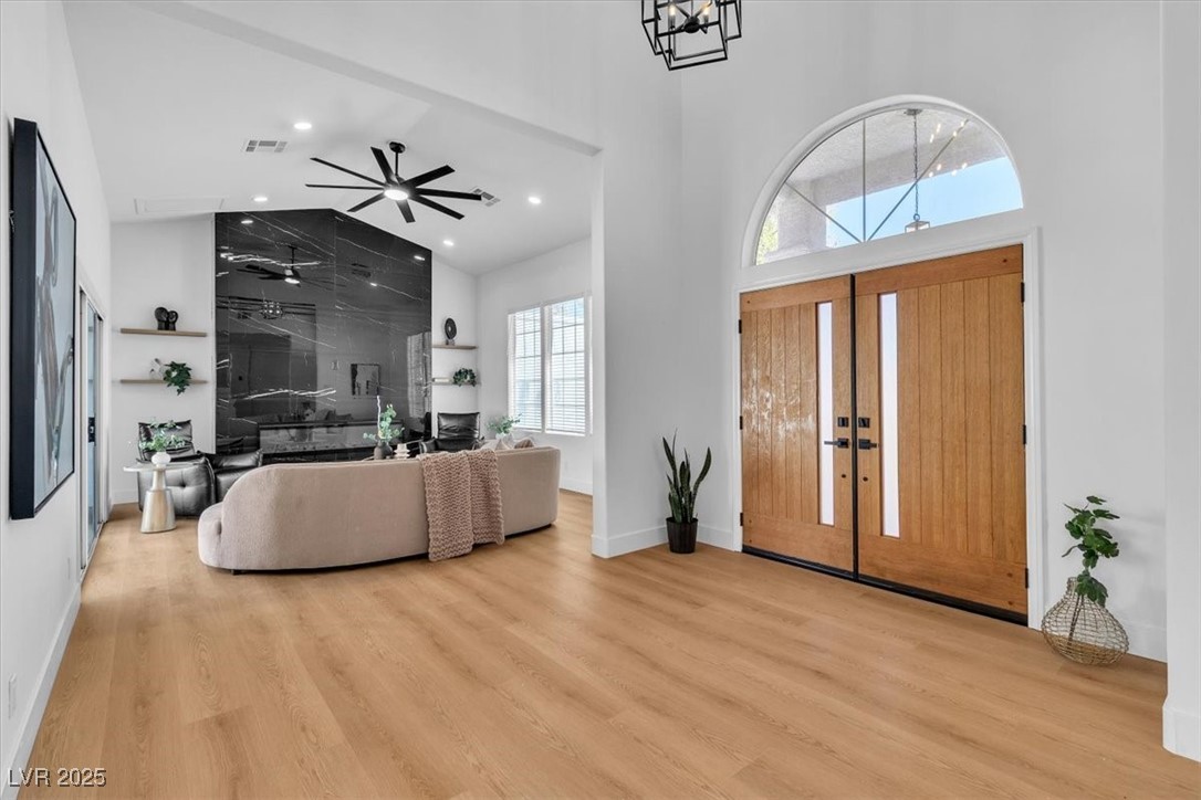 7736 Crenshaw Way