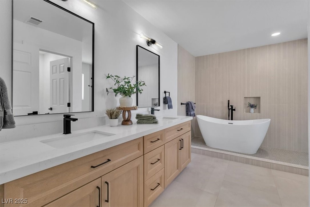 7736 Crenshaw Way