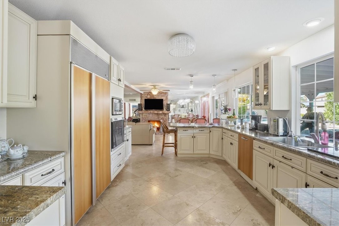 3182 Moonflower Drive