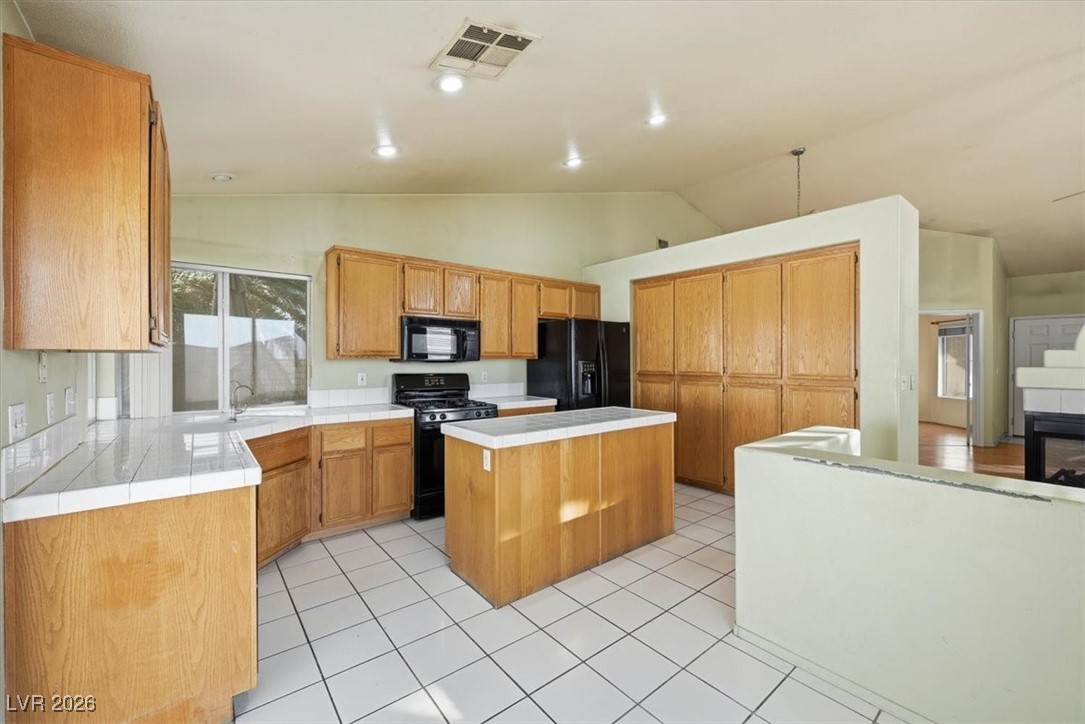 5523 Foxtail Ridge Street