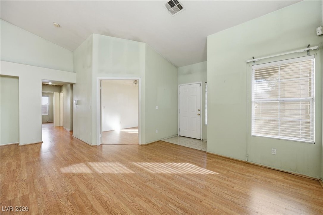 5523 Foxtail Ridge Street