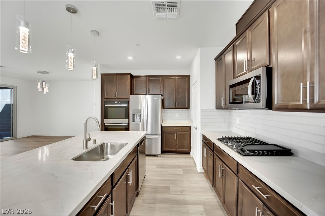 1515 Pacific Baza Street