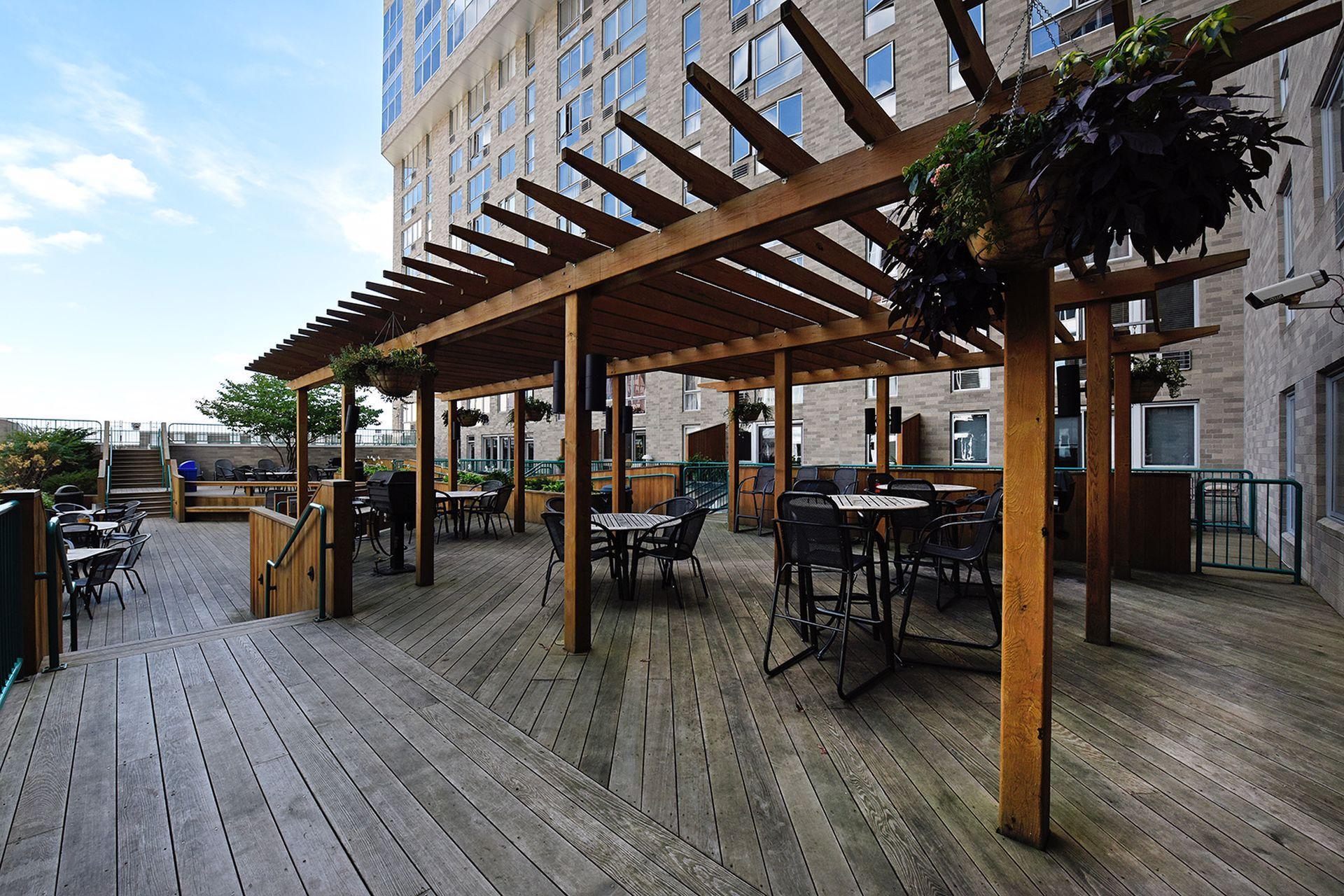 433 S 7th Street Unit: 2210