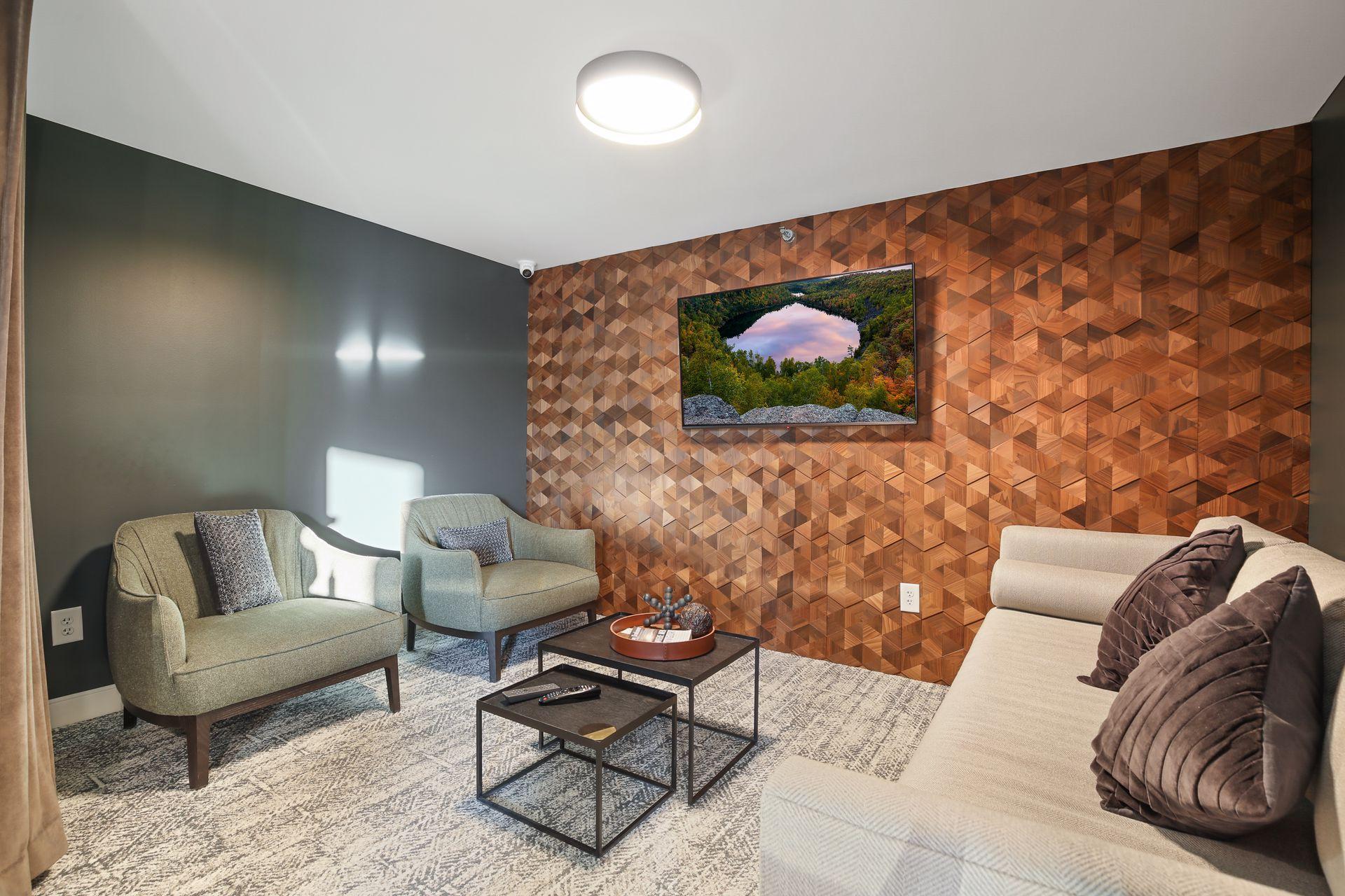 433 S 7th Street Unit: 2210