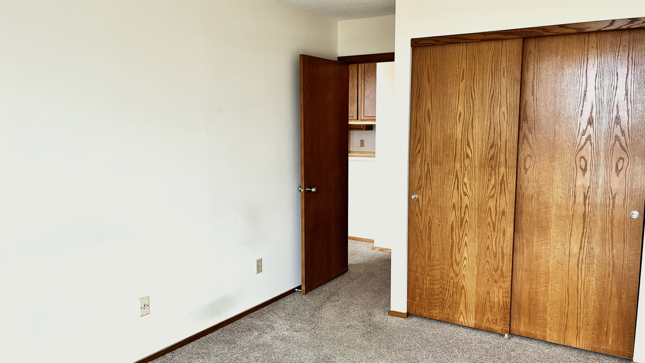 433 S 7th Street Unit: 2210