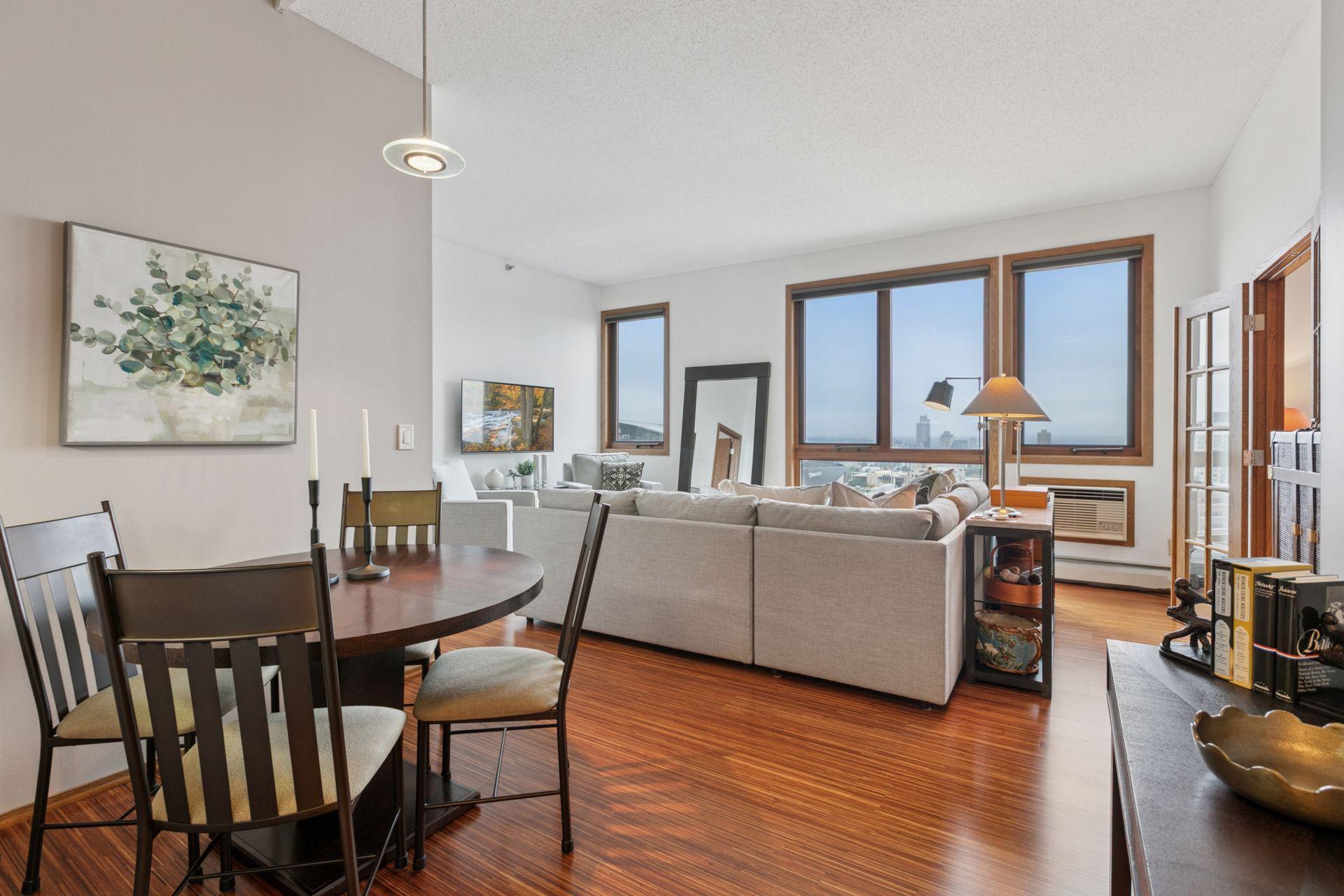433 S 7th Street Unit: 2308