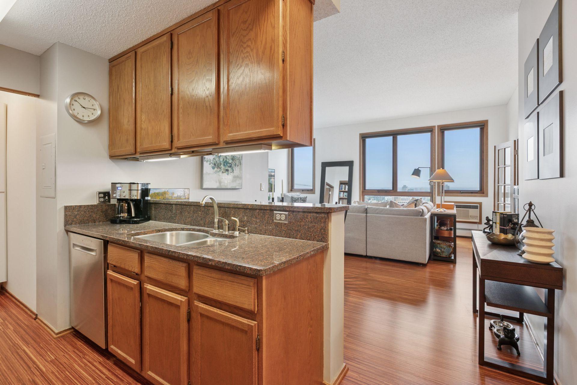 433 S 7th Street Unit: 2308
