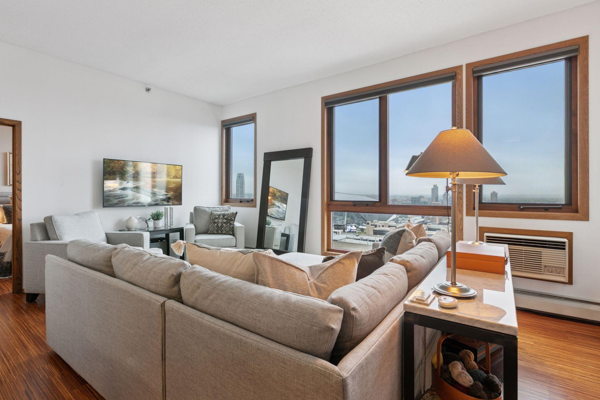 433 S 7th Street Unit: 2308
