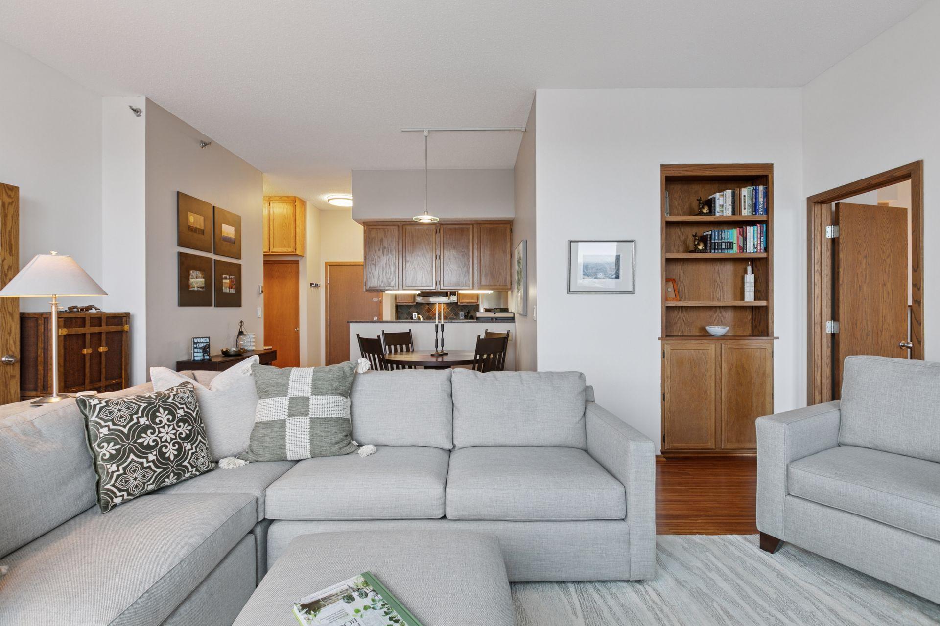 433 S 7th Street Unit: 2308