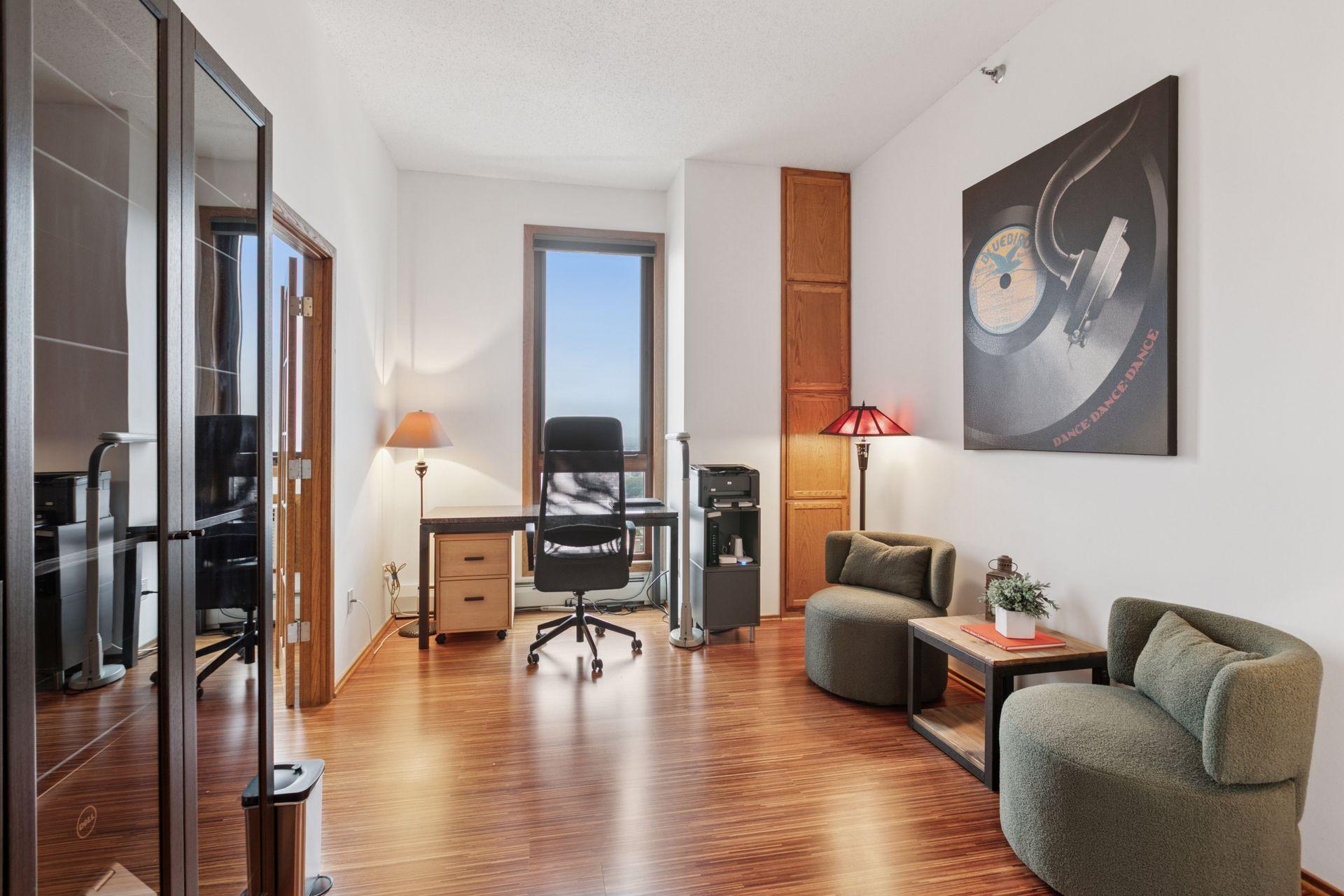 433 S 7th Street Unit: 2308