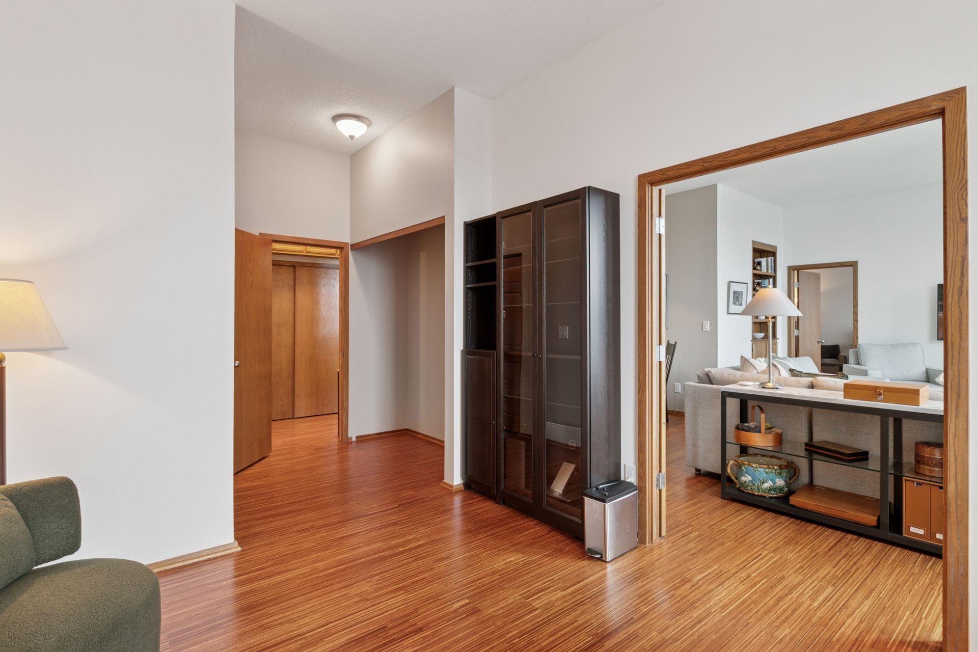 433 S 7th Street Unit: 2308