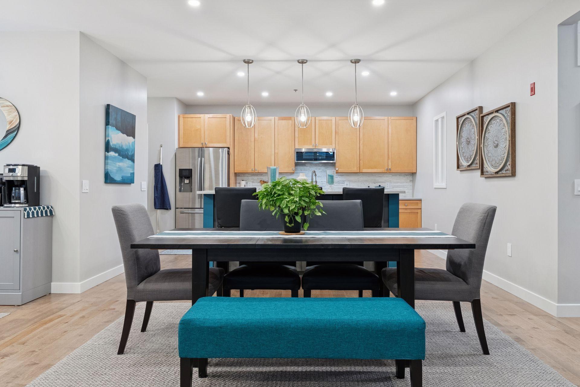 209 8th Street E Unit: 201