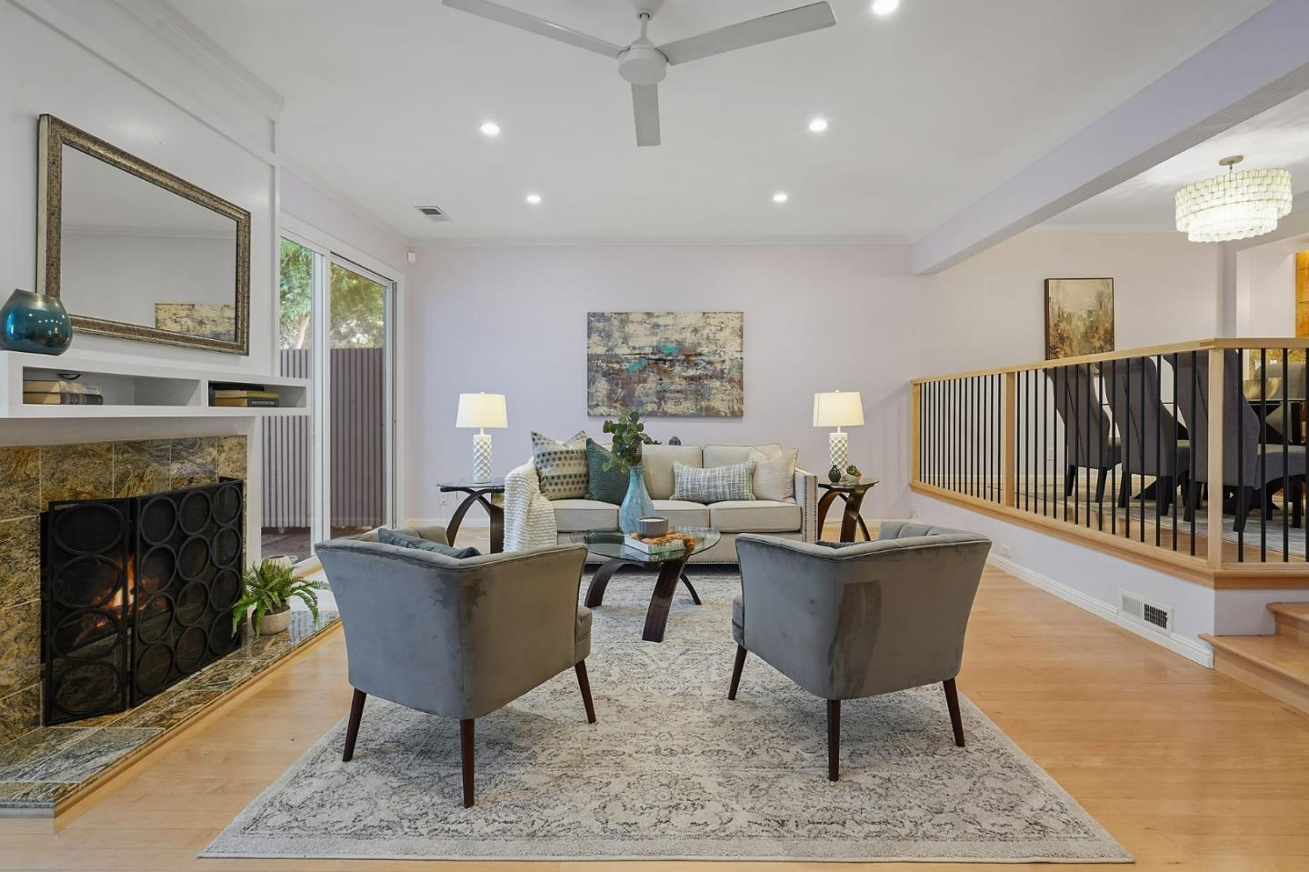 1124 Continentals WAY