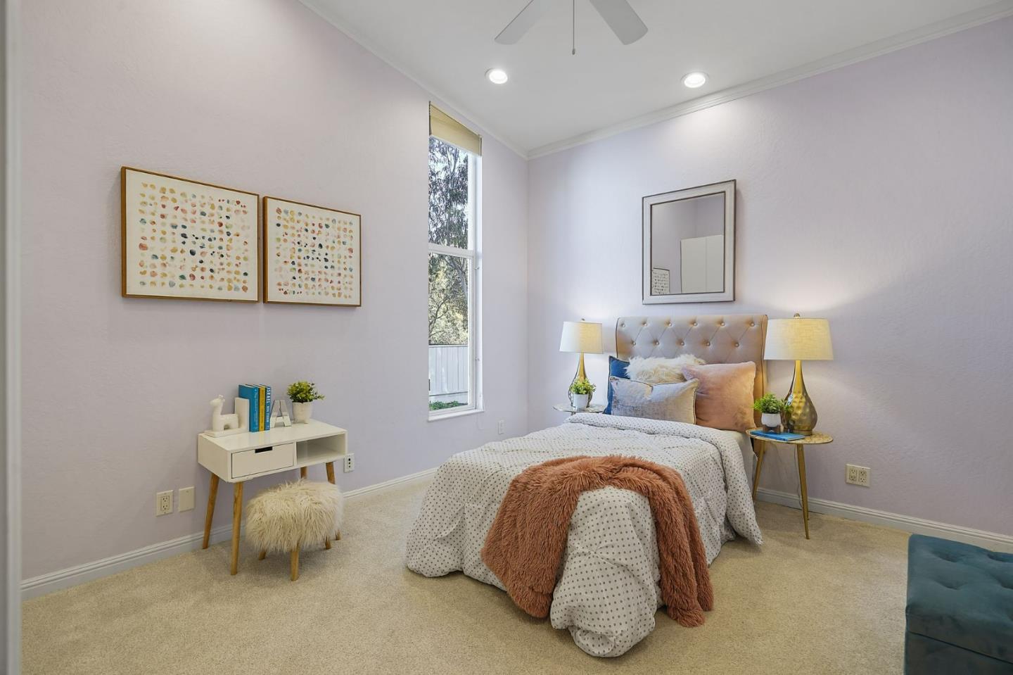 1124 Continentals WAY