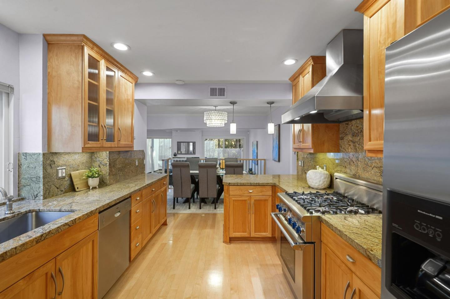 1124 Continentals WAY