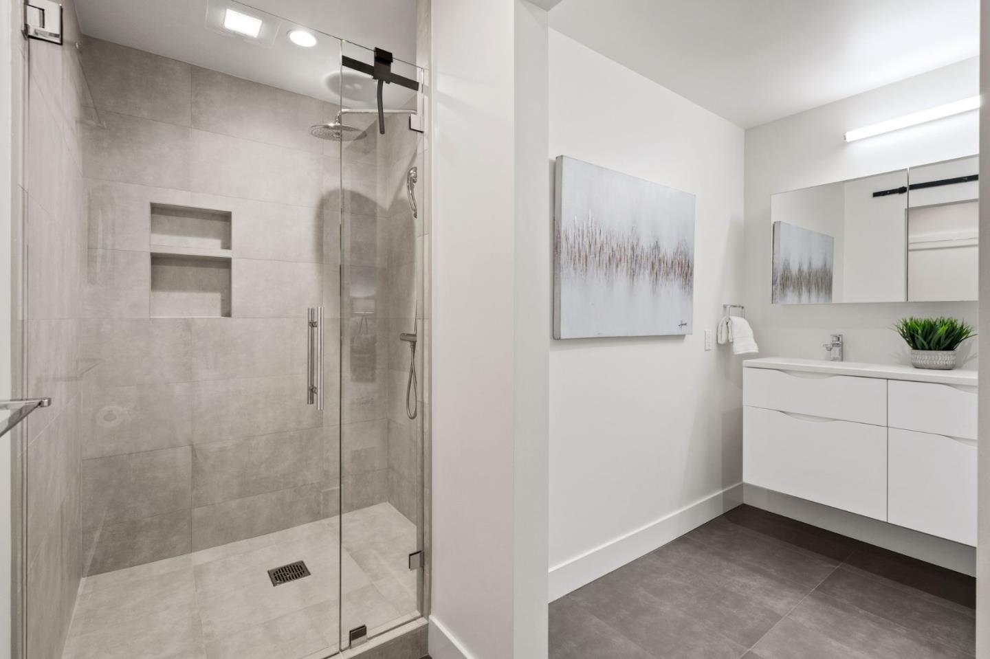 501 Crescent WAY 5103