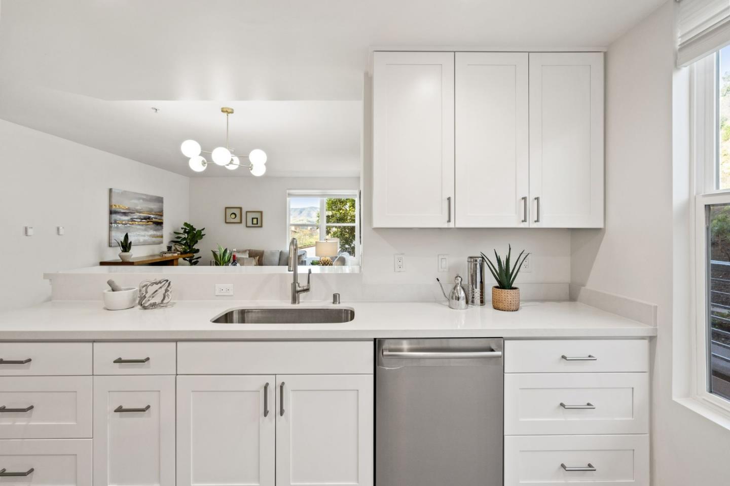 501 Crescent WAY 5103