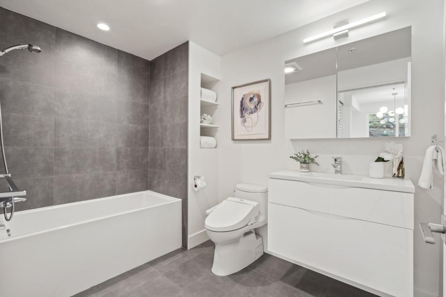 501 Crescent WAY 5103