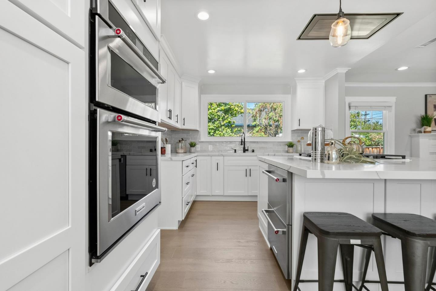 3521 Orinda DR