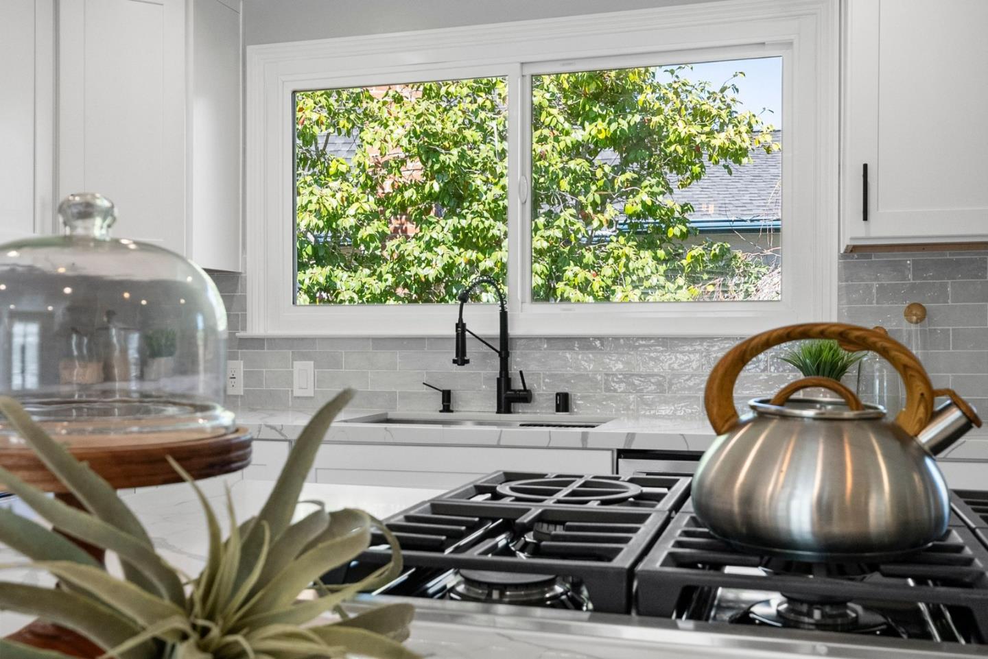 3521 Orinda DR