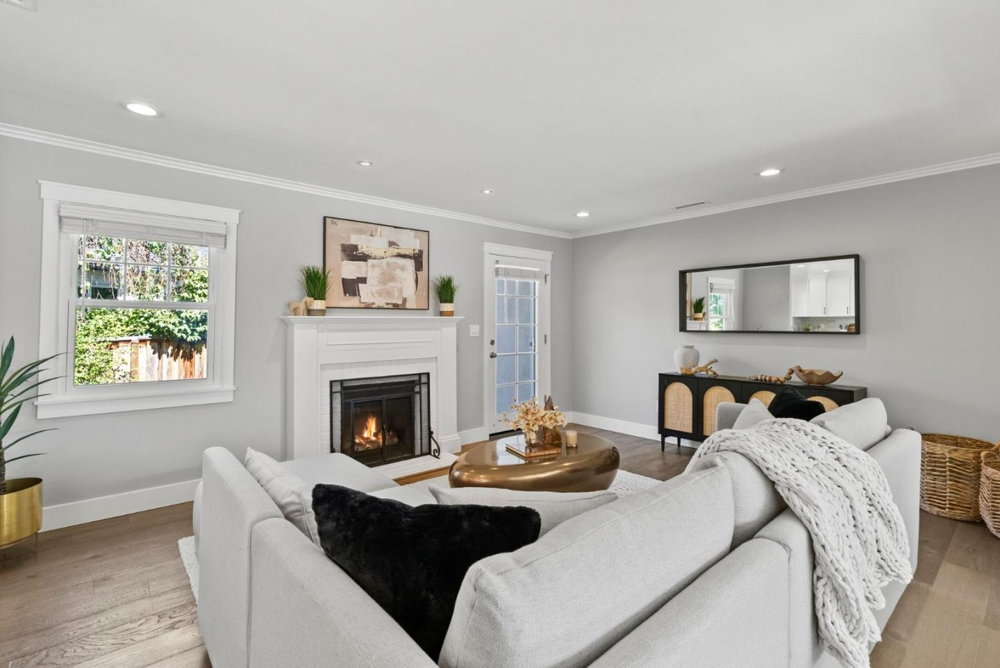 3521 Orinda DR