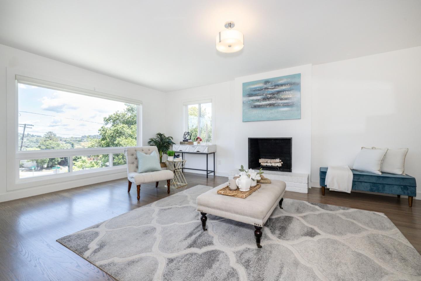 732 Alameda De Las Pulgas