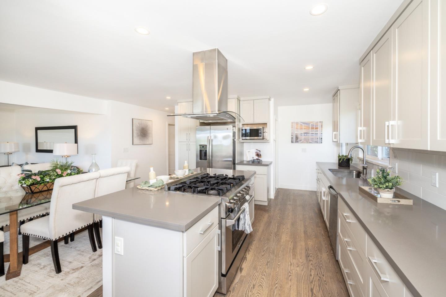 732 Alameda De Las Pulgas