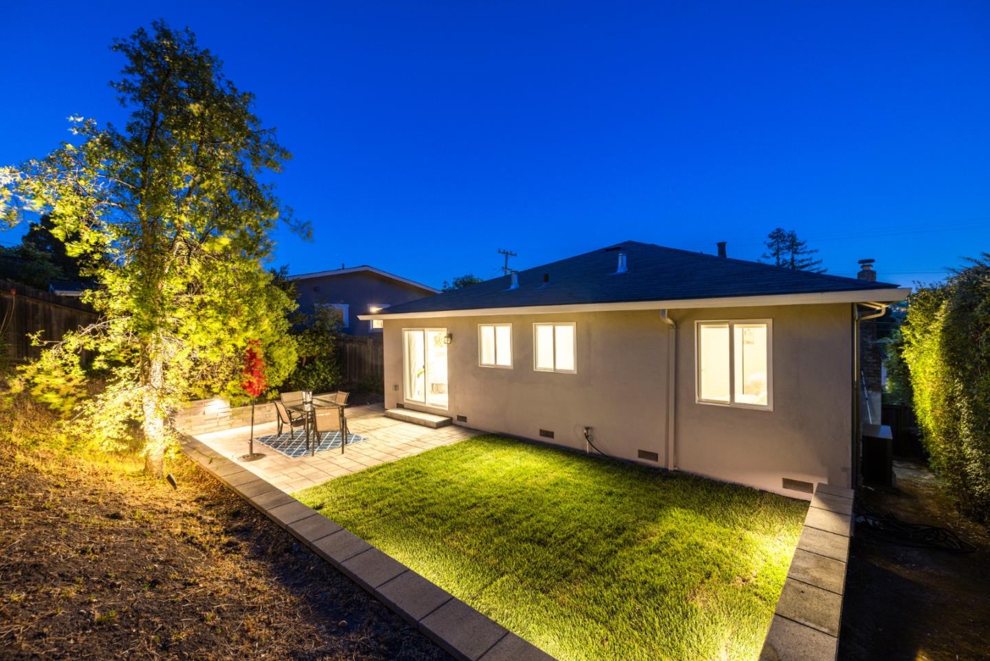 732 Alameda De Las Pulgas