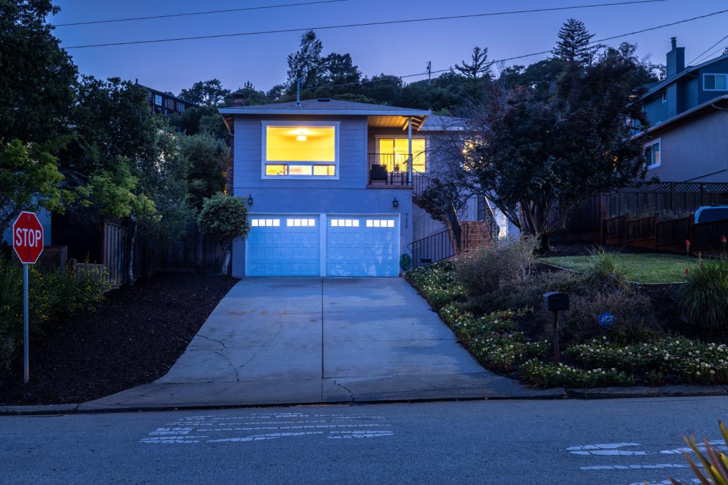 732 Alameda De Las Pulgas