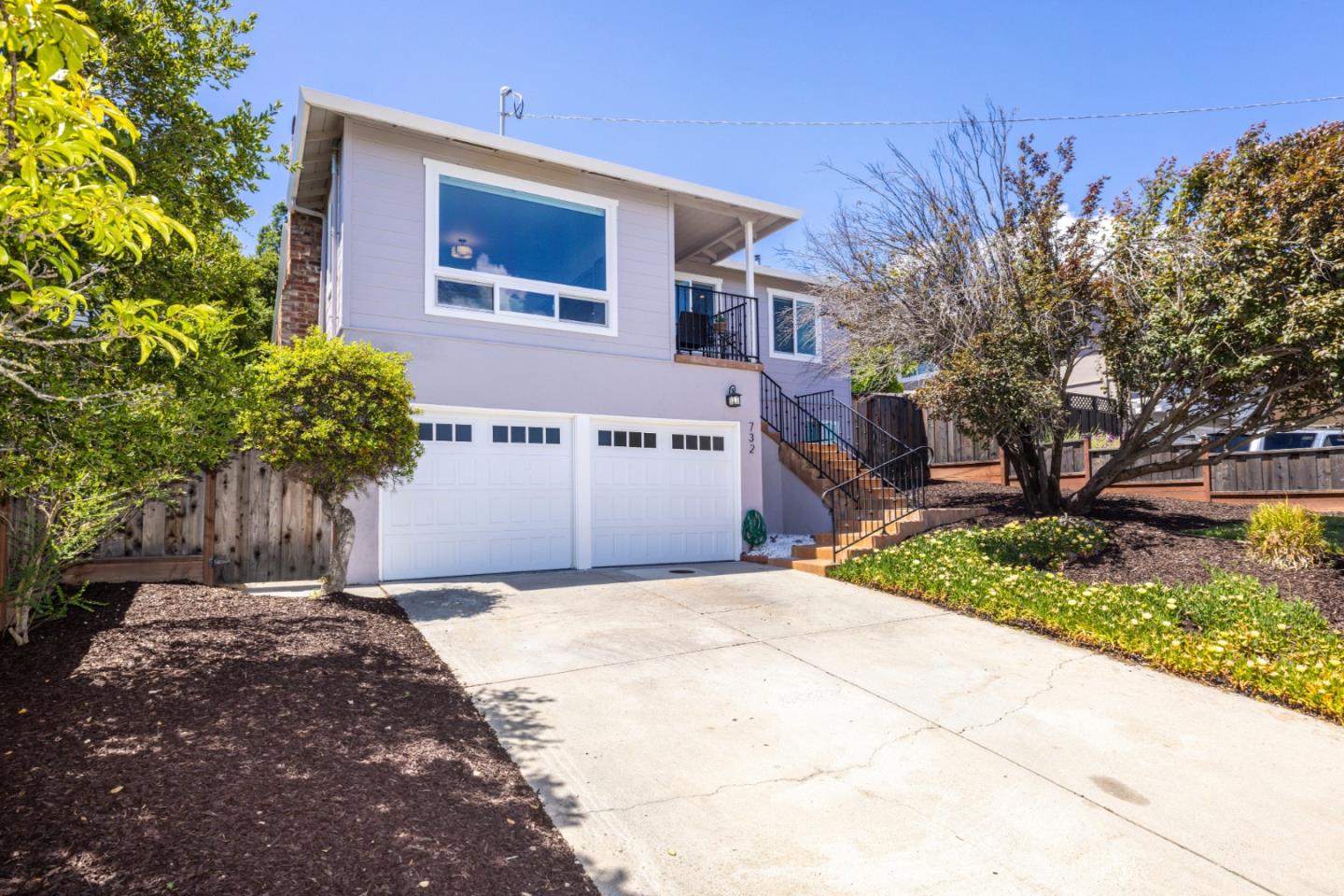 732 Alameda De Las Pulgas