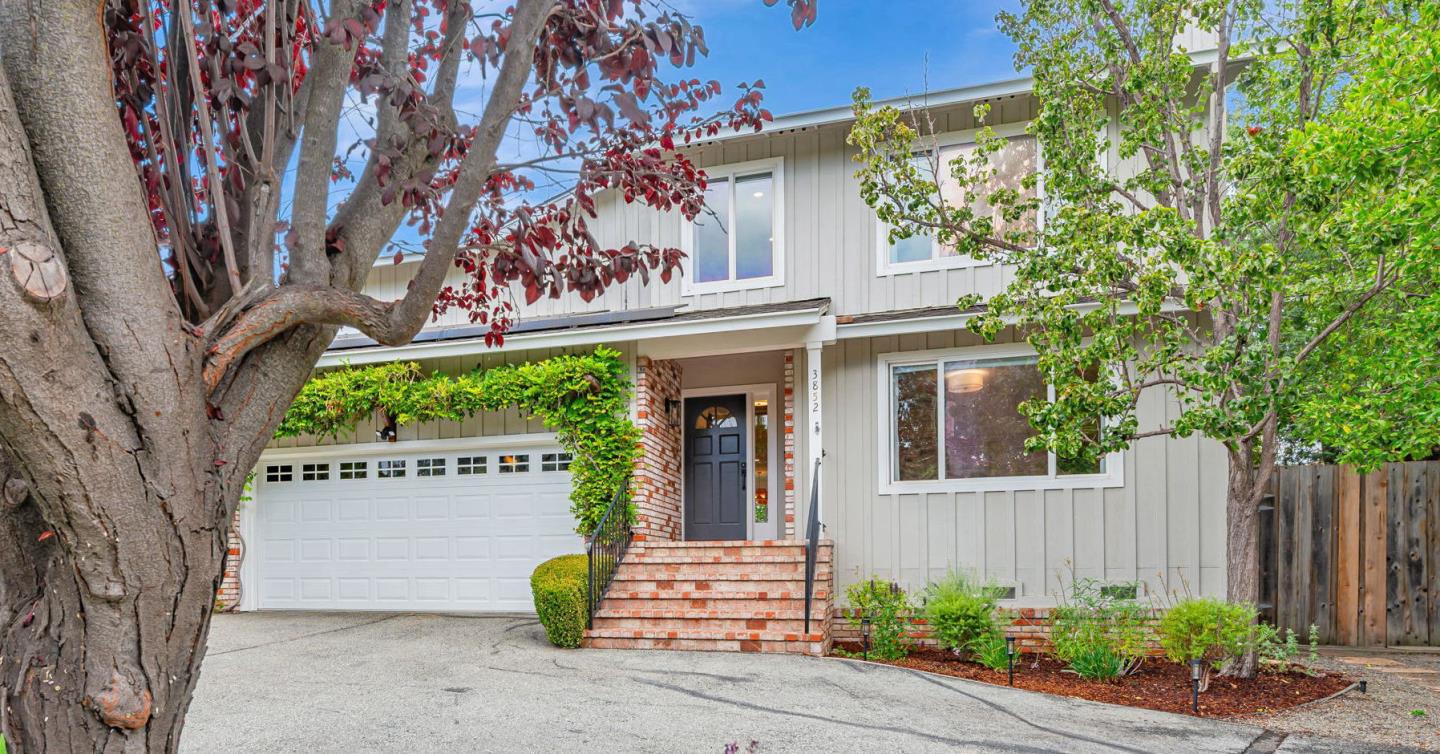 3852 Jefferson Avenue