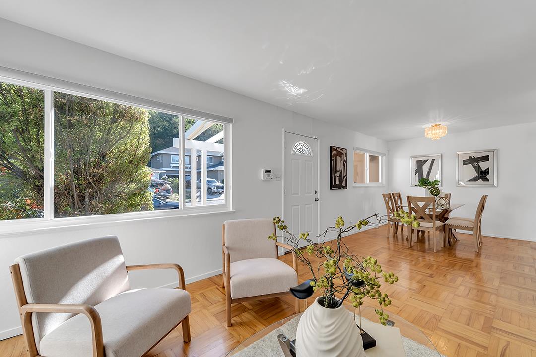 1210 Sleepy Hollow Lane